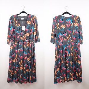 Nwt ryllace floral faux wrap‎ dress